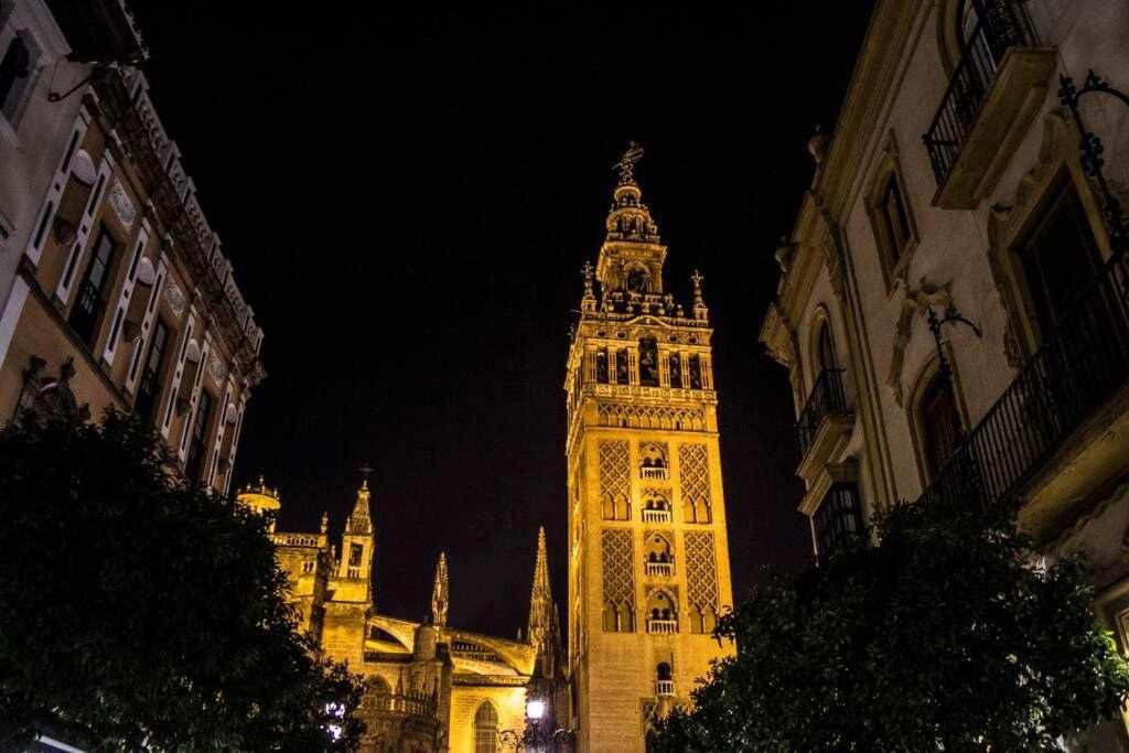 Casa Con Piscina Junto Catedral De Sevilla المظهر الخارجي الصورة