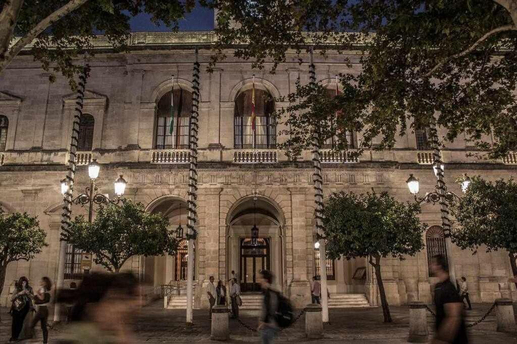 Casa Con Piscina Junto Catedral De Sevilla المظهر الخارجي الصورة