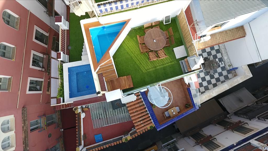 Casa Con Piscina Junto Catedral De Sevilla المظهر الخارجي الصورة
